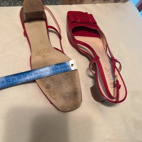 Ladies shoe - Picture 10 of 11